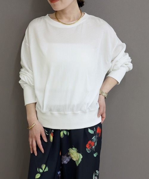 Aletta vita(アレッタビータ)の「シアー裏毛クルーネックプルオーバー(Tシャツ/カットソー・レディース・ブラック/オフホワイト・FREE)」の6枚目の写真
