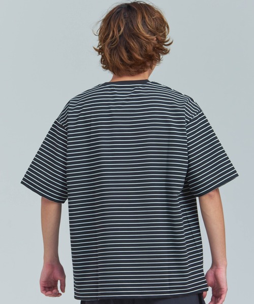 KELTY(ケルティ)の「KELTY WAPPEN LOGO BORDER T-SHIRT(Tシャツ/カットソー・メンズ・ブラック/ホワイト・M/XL/L)」の14枚目の写真