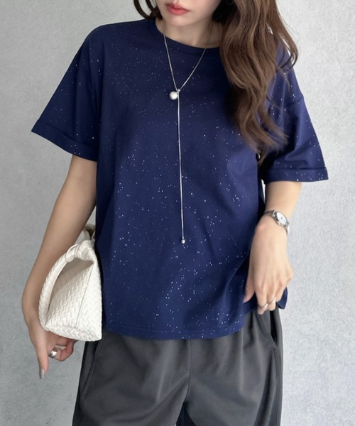 TREOVER(トレオーバー)の「さり気ない袖デザインで差がつくベーシックTシャツ(Tシャツ/カットソー・レディース・ネイビー系/レッド/ブラック/オートミール/オフホワイト/ピンク/ブラック系・FREE)」の5枚目の写真