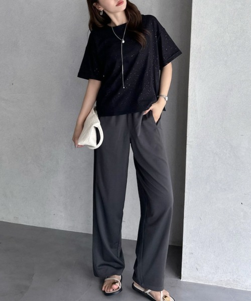 TREOVER(トレオーバー)の「さり気ない袖デザインで差がつくベーシックTシャツ(Tシャツ/カットソー・レディース・ネイビー系/レッド/ブラック/オートミール/オフホワイト/ピンク/ブラック系・FREE)」の16枚目の写真