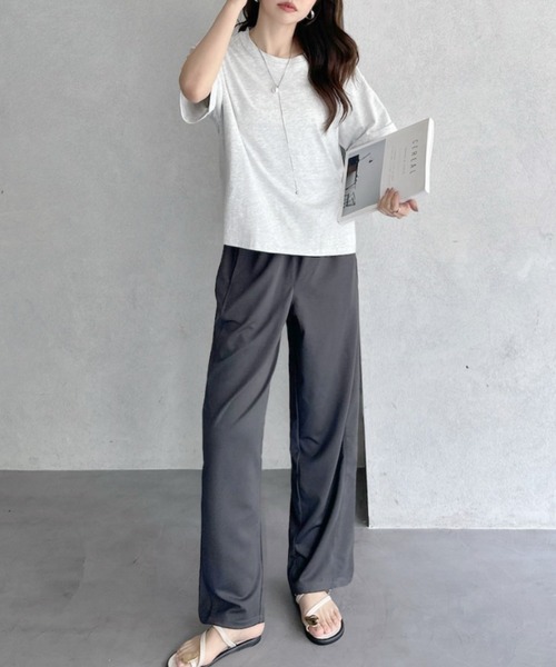 TREOVER(トレオーバー)の「さり気ない袖デザインで差がつくベーシックTシャツ(Tシャツ/カットソー・レディース・ネイビー系/レッド/ブラック/オートミール/オフホワイト/ピンク/ブラック系・FREE)」の20枚目の写真