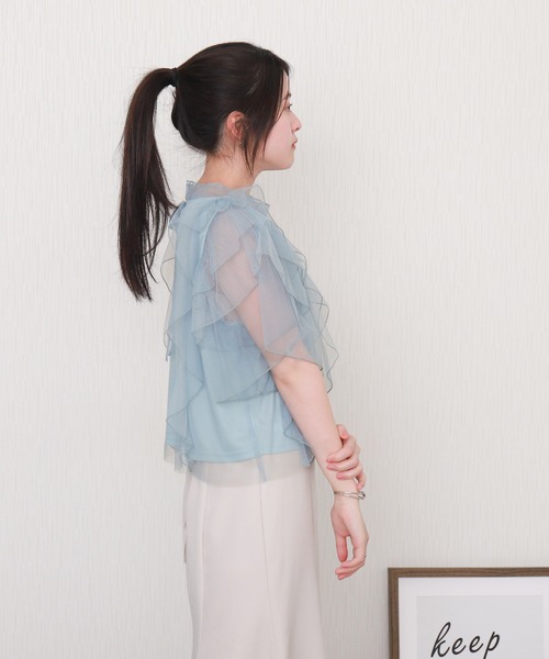 libelle more(リベル モア)の「ボリュームフリルチュールトップス(Tシャツ/カットソー・レディース・ブラック/サックスブルー/ライトグレー/アイボリー・M/L)」の15枚目の写真