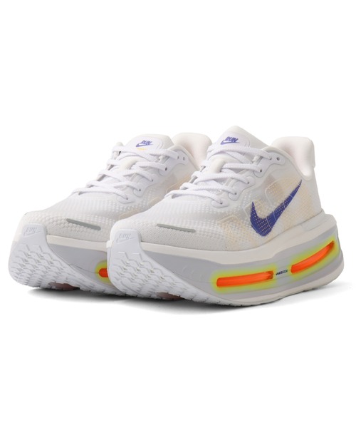 NIKE(ナイキ)の「NIKE ZOOM VOMERO PREMIUM / ナイキ ズーム ボメロ プレミアム 【SP】(スニーカー・メンズ・ホワイト・30.0cm/29.0cm/28.5cm/28.0cm/27.5cm/27.0cm/26.5cm/26.0cm/25.5cm)」の1枚目の写真