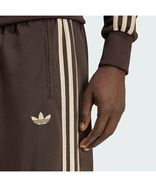 adidas Originals(アディダスオリジナルス)の「adidas FIREBIRD TRACK PANTS / アディダス ファイヤーバード トラック パンツ / KS2219(その他パンツ・メンズ・ブラウン・XL/L/M/S/2XL)」の5枚目の写真