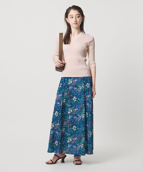 UNITED ARROWS(ユナイテッドアローズ)の「リブ Vネック ニット ‐ウォッシャブル‐(ニット/セーター・レディース・ブラック/ダークブラウン/ライトピンク・FREE)」の20枚目の写真