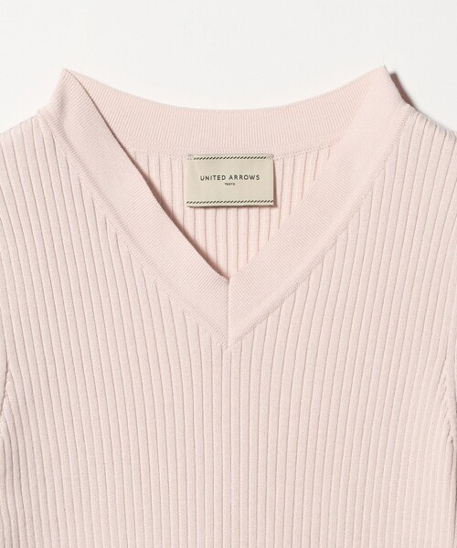 UNITED ARROWS(ユナイテッドアローズ)の「リブ Vネック ニット ‐ウォッシャブル‐(ニット/セーター・レディース・ブラック/ダークブラウン/ライトピンク・FREE)」の14枚目の写真