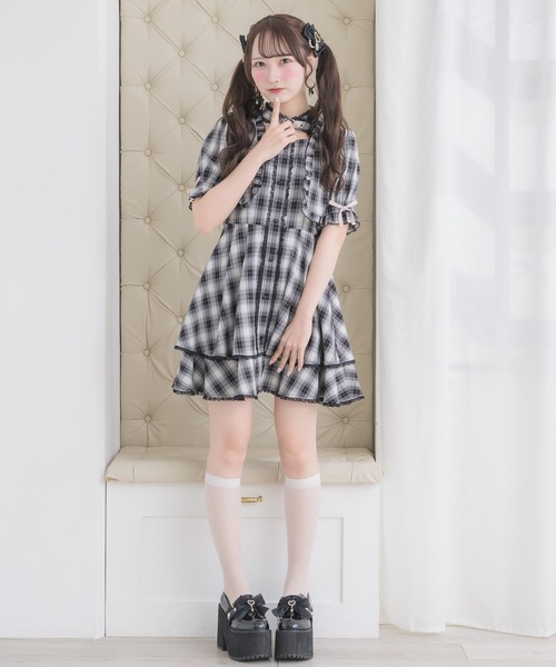 ROJITA(ロジータ)の「ハートバックルボレロ風ワンピース(ワンピース・レディース・チェック/グレー/ブラック・FREE)」の21枚目の写真