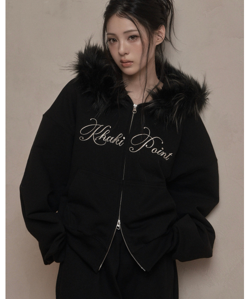 ⭕️WEB限定ノベルティ⭕️とマヌル落書き風フード付きパーカー（Ｆ）大きいサイズ❣️ Lettering Fur Hood Zip-up (black)（パーカー）｜KHAKIPOINT（カーキ