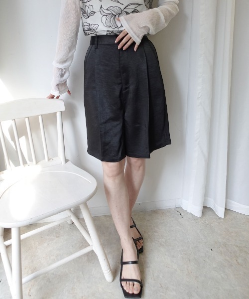 CORNERS(コーナーズ)の「ヴィンテージサテンハーフパンツ(その他パンツ・レディース・ブラック/カーキ/アイボリー・M)」の14枚目の写真
