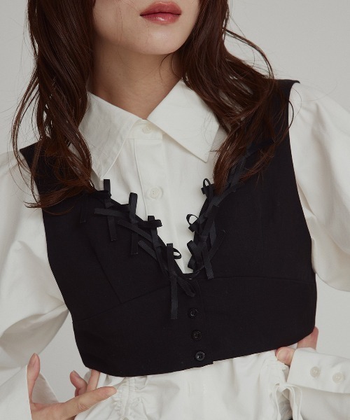 W:Huku(フーク)の「【W:Huku / ドライタッチツイル】リボンビスチェ / Dry-Touch Twill Ribbon Bustier(ベスト・レディース・ブラック/ベージュ・M/L)」の8枚目の写真