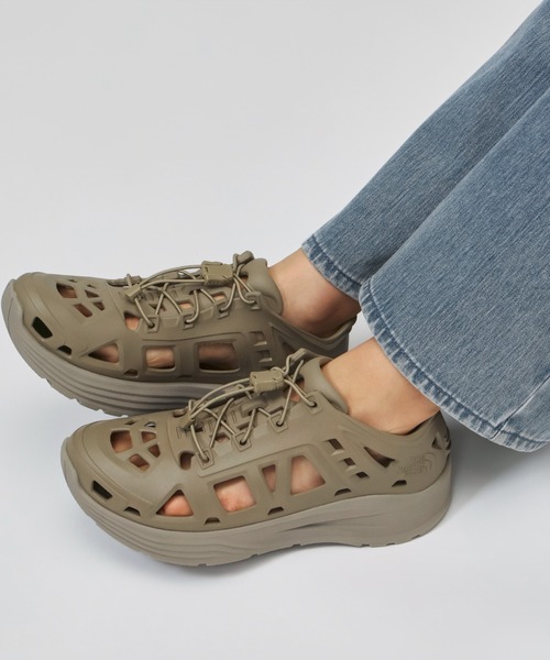 THE NORTH FACE（ザノースフェイス）の「ザ ノース フェイス THE NORTH FACE RE-Activ Sneaker リ アクティブ スニーカー(ユニセックス)（サンダル・メンズ・その他・24.0cm/25.0cm/26.0cm/27.0cm/28.0cm/23.0cm）」の4枚目の写真