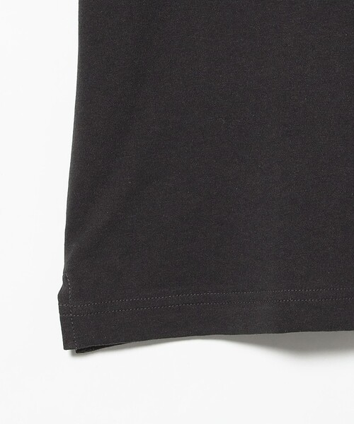 BEAMS(ビームス)の「【別注】FRED PERRY / ロゴ Tシャツ(Tシャツ/カットソー・メンズ・ホワイト/ブラック/チャコールグレー/ネイビー・SMALL/MEDIUM/LARGE/X-LARGE)」の11枚目の写真