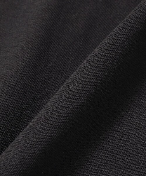 BEAMS(ビームス)の「【別注】FRED PERRY / ロゴ Tシャツ(Tシャツ/カットソー・メンズ・ホワイト/ブラック/チャコールグレー/ネイビー・SMALL/MEDIUM/LARGE/X-LARGE)」の14枚目の写真