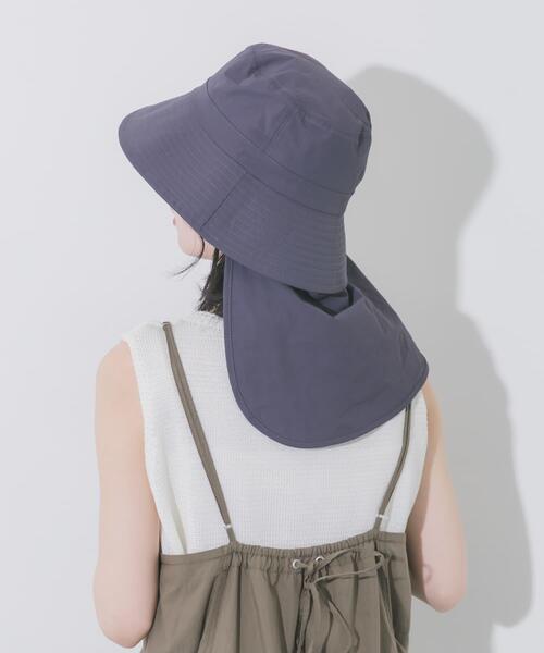 SMELLY(スメリー)の「『撥水/UVカット』サンシェードバケットハット(ハット・レディース・ベージュ/チャコールグレー・-)」の11枚目の写真