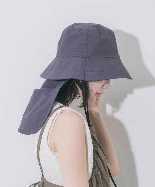 SMELLY(スメリー)の「『撥水/UVカット』サンシェードバケットハット(ハット・レディース・ベージュ/チャコールグレー・-)」の12枚目の写真