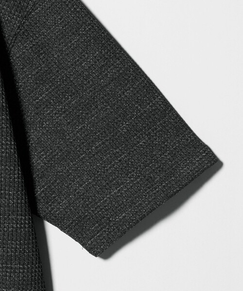 BEAUTY&YOUTH UNITED ARROWS(ビューティーアンドユースユナイテッドアローズ)の「テック サーマル アジャスト クルーネック Tシャツ(Tシャツ/カットソー・メンズ・ブラック/ナチュラル/ダークグレー・S/M/XL/L)」の7枚目の写真