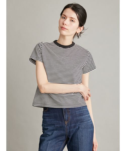 Mila Owen(ミラオーウェン)の「コンパクトTシャツ(Tシャツ/カットソー・レディース・その他/イエロー/ラベンダー/ホワイト/レッド/ダークネイビー・F)」の15枚目の写真