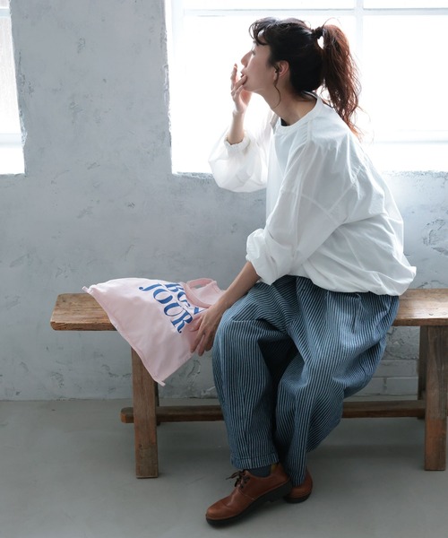 soulberry（ソウルベリー）の「味わい深いヒッコリーの9分丈パンツ（デニムパンツ・レディース・ブルー系・5L/4L/3L/LL/L/M）」の2枚目の写真