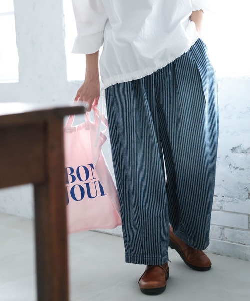 soulberry（ソウルベリー）の「味わい深いヒッコリーの9分丈パンツ（デニムパンツ・レディース・ブルー系・5L/4L/3L/LL/L/M）」の5枚目の写真