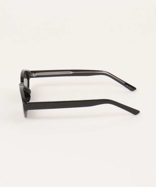 Chikashitsu +(チカシツプラス)の「【Chikashitsu +】round frame sunglasses (3color) / 【チカシツプラス】クリアレンズラウンドフレームサングラス(サングラス・メンズ・ダークブラウン/ブラック/ブラウン・ONE SIZE)」の4枚目の写真