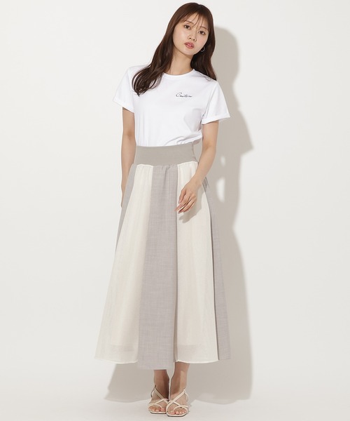 AND COUTURE(アンドクチュール)の「リネンライクメッシュロングスカート(スカート・レディース・ライトグレー/チャコールグレー/ベージュ・FREE)」の3枚目の写真