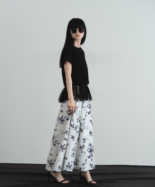 ARVELLIA（アルベリア）の「LACE HEM RELAX TOP（Tシャツ/カットソー・レディース・ホワイト/ブラック・M）」の19枚目の写真
