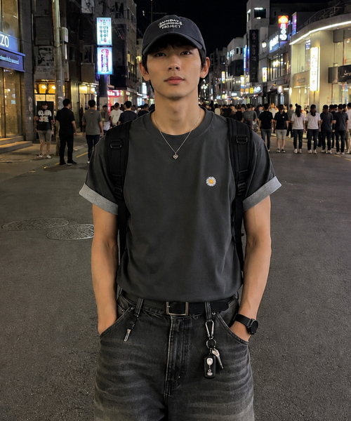 PEID(ペイド)の「PDスモールデイジーロールアップクロップ半袖Tシャツチャコール(Tシャツ/カットソー・メンズ・チャコール・1/2/3)」の8枚目の写真