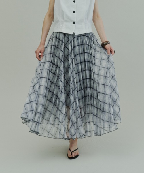 Plumel（プルメル）の「Bias-Cut Checkered Skirt / バイアスチェックスカート（スカート・レディース・ブラック・MEDIUM）」の13枚目の写真