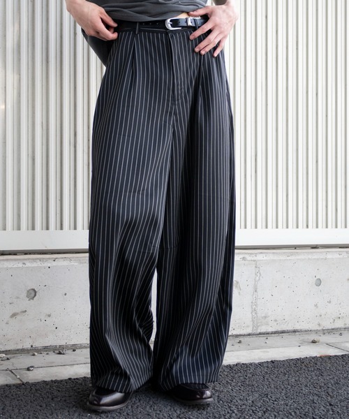 WEGO(ウィゴー)の「WEGO/【26年春夏新作】カーブバギースラックス(スラックス・メンズ・その他1・MEDIUM/LARGE)」の1枚目の写真