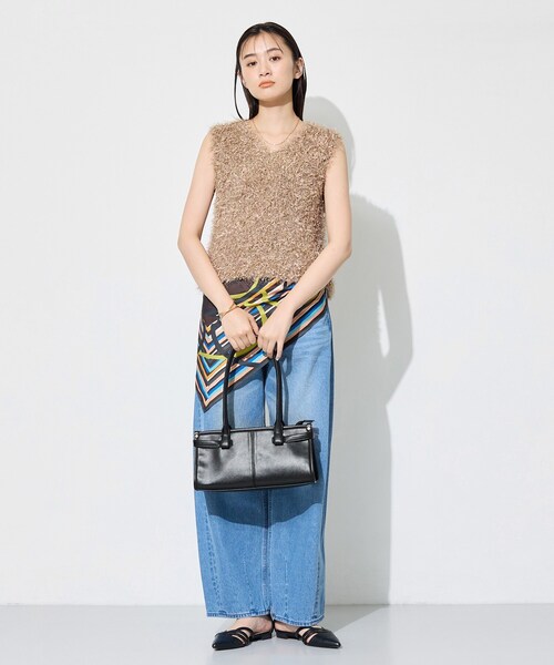 INDIVI(インディヴィ)の「【収納力◎/トレンド】スクエアトートバッグ(トートバッグ・レディース・ブラウン系その他/ブラック・00)」の11枚目の写真