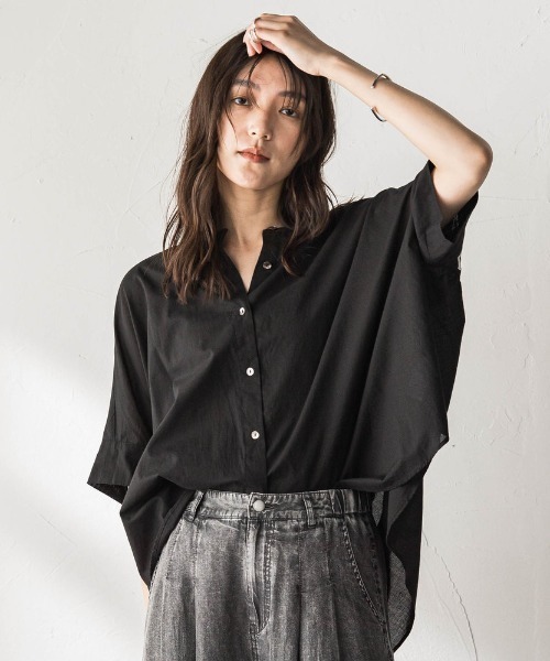 MAYSON GREY(メイソングレイ)の「キャンブリックバック刺繍ブラウス(シャツ/ブラウス・レディース・ホワイト/ブラック/ブラウン・M)」の19枚目の写真