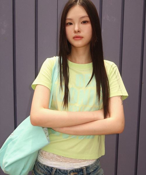 KILLIMAN(キリマン)の「Iconic Grapic T-shirts (4color)(Tシャツ/カットソー・レディース・グリーン/ブルー/レッド/パープル・FREE)」の7枚目の写真