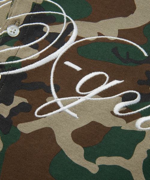 X-girl(エックスガール)の「HENLEY NECK SCRIPT LOGO L/S COMPACT TOP(Tシャツ/カットソー・レディース・レオパード/ホワイト/カモフラージュ・ONE SIZE)」の17枚目の写真