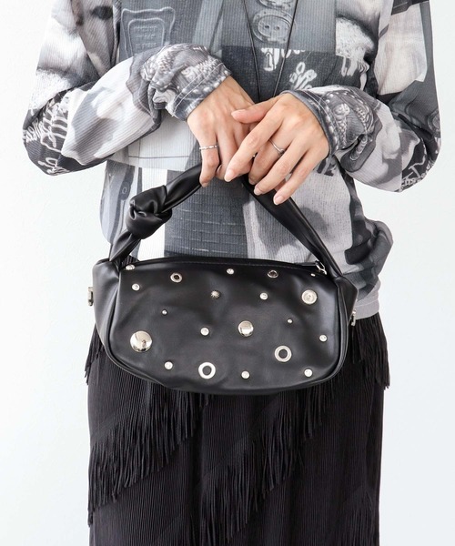 Three Four Time(スリーフォータイム)の「ノットハンドルスタッズBAG(ショルダーバッグ・レディース・ブラック・FREE)」の2枚目の写真