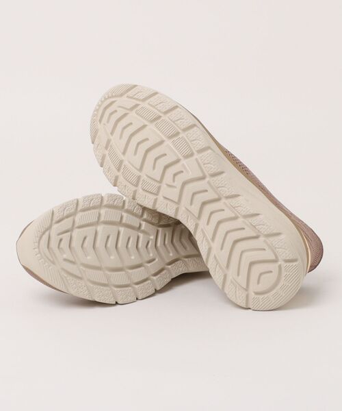 SKECHERS(スケッチャーズ)の「【SKECHERS】スケッチャーズ Slip-Ins: Sport Fashion Fit 2.0 - Midnight Shine(スリップインズ:ファッションフィット 2.0 - ミッドナイトシャイン)スリッポンスニーカー 150381(スニーカー・レディース・ブラック×ゴールド/モカ・22.5cm/23.0cm/23.5cm/24.0cm/24.5cm/25.0cm)」の4枚目の写真