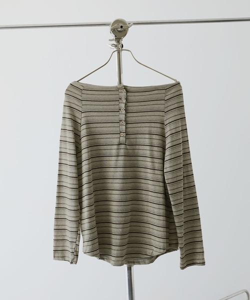 Ulysses(ユリシス)の「ヘンリーネックオフショルボーダーカットソー(Tシャツ/カットソー・レディース・ベージュ/ブラック・S/M)」の17枚目の写真