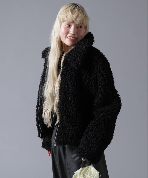 BEAVER（ビーバー）の「B omnivore/ビーオムニボー BOA COLLAR BLOUSON（ブルゾン・レディース・ブラック/ブラウン/オフホワイト・FREE）」の6枚目の写真