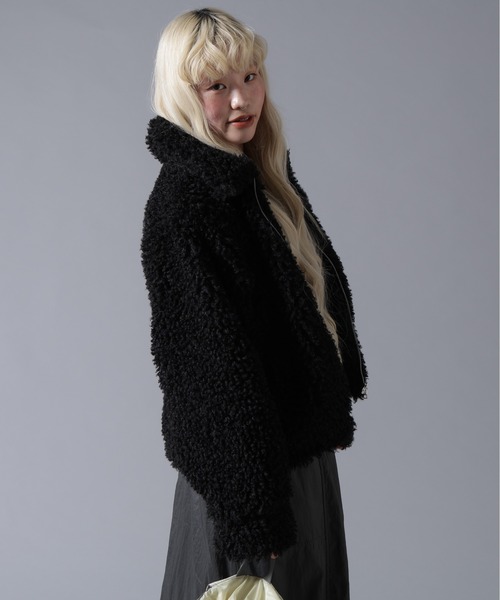 BEAVER（ビーバー）の「B omnivore/ビーオムニボー BOA COLLAR BLOUSON（ブルゾン・レディース・ブラック/ブラウン/オフホワイト・FREE）」の9枚目の写真