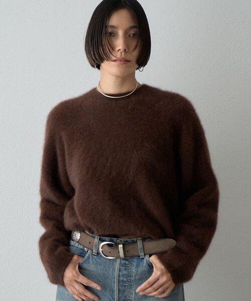 Whim Gazette(ウィムガゼット)の「カシミヤ混ファークルーネックニットプルオーバー(ニット/セーター・レディース・ブラウン/イエロー/ミント/グレー/オフホワイト/ピンク/ネイビー・FREE)」の4枚目の写真
