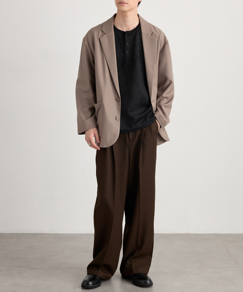 MONO-MART(モノマート)の「ソフトフェード コンパクトフィット ヘンリーネック長袖カットソー<イージーケア・UVカット>(Tシャツ/カットソー・メンズ・ダークオリーブ/ブラック/ダークグレー/ダークネイビー/グレイッシュブルー/ダークブラウン系/アイボリー・S/L/M)」の15枚目の写真