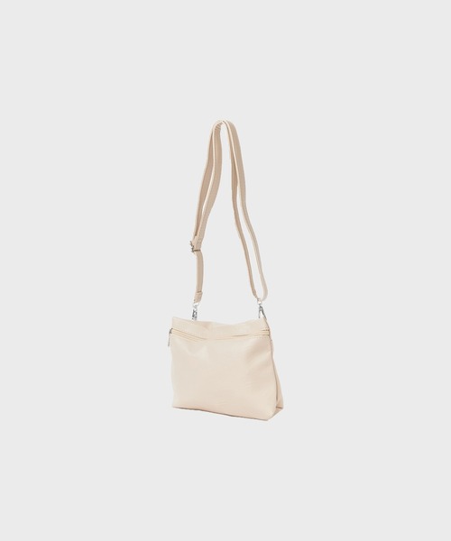 UNSTOA(アンストア)の「Fake Leather Shoulder Bag + mini shoulder bag 秋服 冬服(ショルダーバッグ・レディース・アイボリー・FREE)」の4枚目の写真
