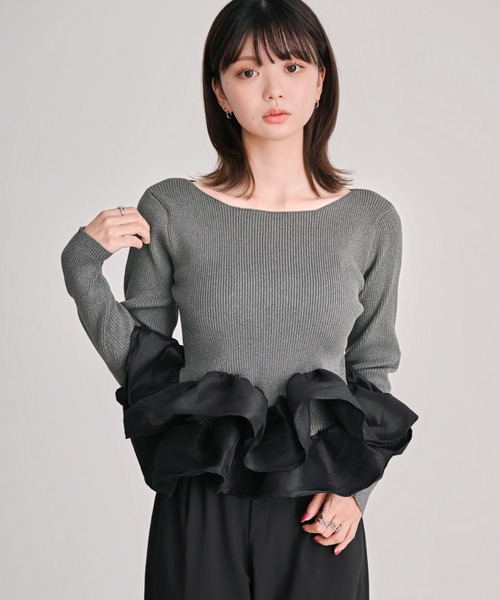DAESE TOKYO（デセトウキョウ）の「ペプラムティアードプルオーバー（Tシャツ/カットソー・レディース・ブラック/アイボリー/グレー・FREE）」の3枚目の写真