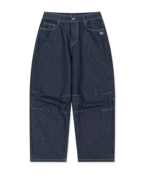 BROWNBREATH(ブラウンブレス)の「バックロゴカーブデニムパンツ(デニムパンツ・レディース・ダークブルー/ブラック・SMALL/MEDIUM/LARGE/X-LARGE)」の1枚目の写真