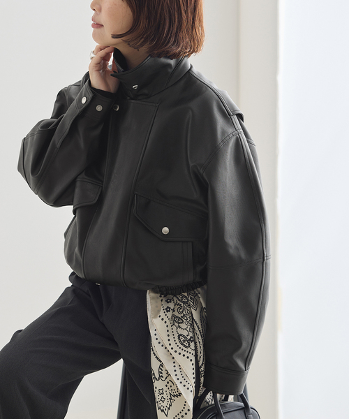 DUNST(ダンスト)の「DUNST/ダンスト UNISEX CROPPED ALTER-LEATHER BLOUSON ジャケット(その他アウター・レディース・ブラック・SMALL)」の1枚目の写真