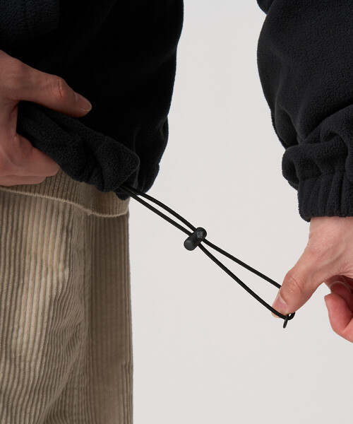 DANTON（ダントン）の「Men’s Micro Fleece Zip Up Blouson（ブルゾン・メンズ・ブラック/チャコール/グレイッシュベージュ・S/M/L/XL）」の11枚目の写真