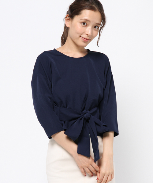 INNOCENT BLUE（イノセントブルー）の「ウエストリボンブラウス（シャツ/ブラウス・レディース・ブラック/ホワイト/ネイビー・MEDIUM/LARGE）」の3枚目の写真
