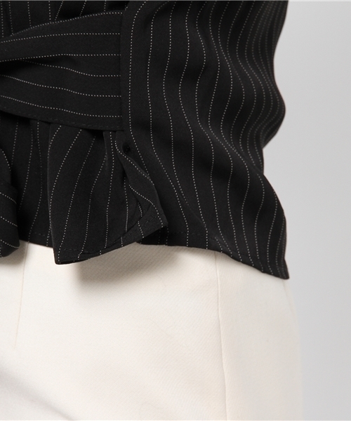 INNOCENT BLUE（イノセントブルー）の「ウエストリボンブラウス（シャツ/ブラウス・レディース・ブラック/ホワイト/ネイビー・MEDIUM/LARGE）」の5枚目の写真