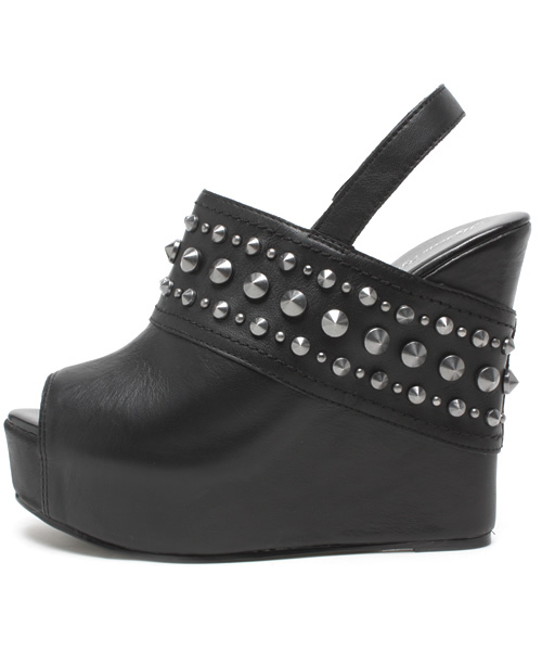 HYSTERIC GLAMOUR（ヒステリックグラマー）の「STUDSレザーウエッジサンダル（スニーカー・レディース・ブラウン/ブラック・23.5cm/24.5cm）」の3枚目の写真