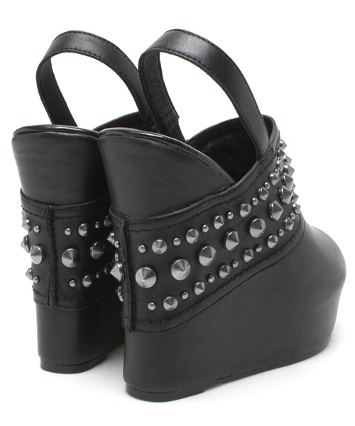 HYSTERIC GLAMOUR（ヒステリックグラマー）の「STUDSレザーウエッジサンダル（スニーカー・レディース・ブラウン/ブラック・23.5cm/24.5cm）」の5枚目の写真