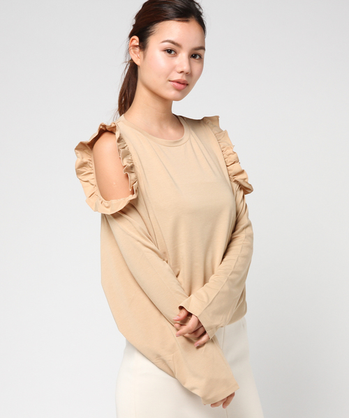SLY（スライ）の「FRILL OPEN SHOULDER TOPS（Tシャツ/カットソー・レディース・ミント/オフホワイト/ブラック/ライトベージュ・2/1）」の15枚目の写真